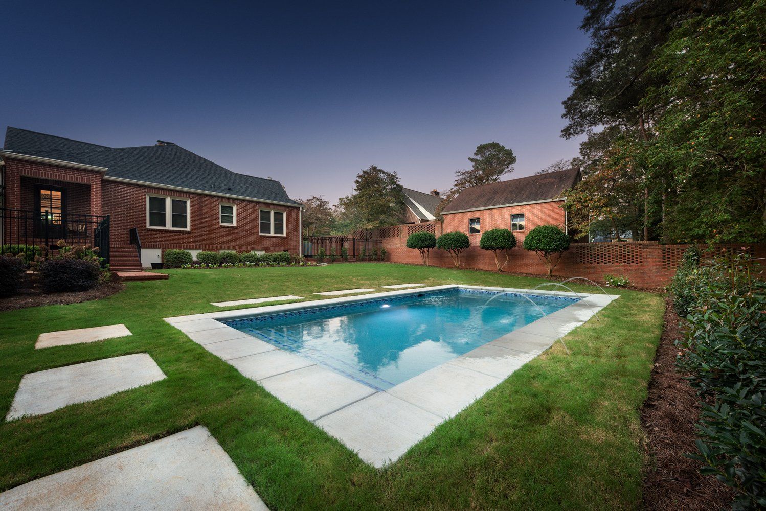 Macon fiberglass pools